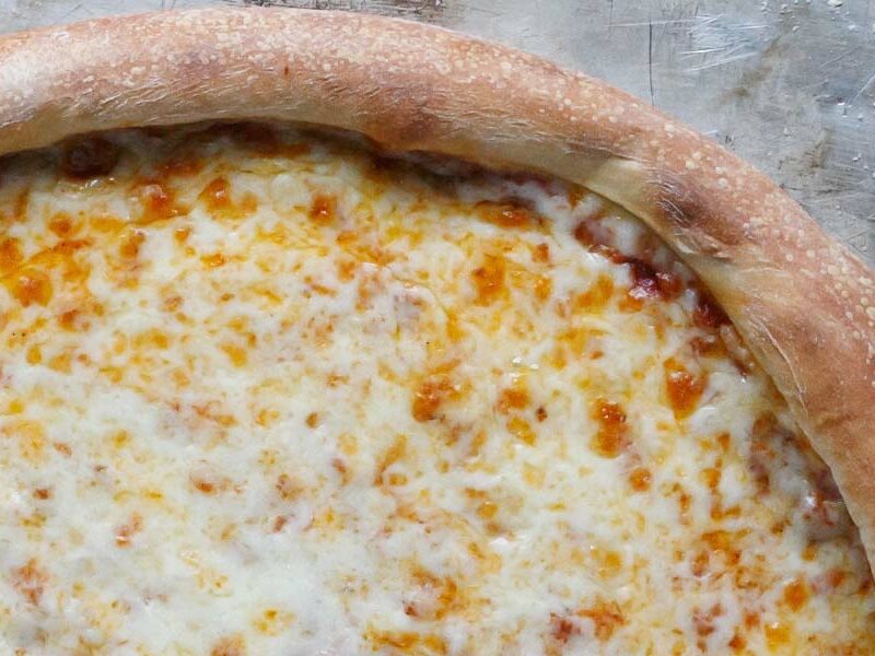 Dewey's original pizza